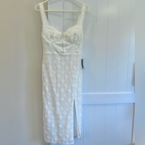 NWT ASTR THE LABEL White Lace Sheath Dress Medium - Picture 5 of 13